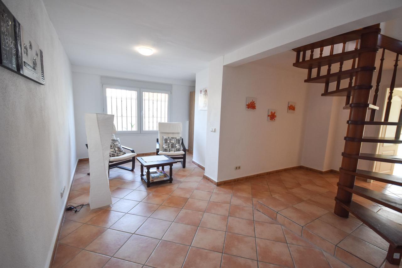 In The Second Line, Modern Beachfront Holiday Home In Costabella, Марбеля Екстериор снимка