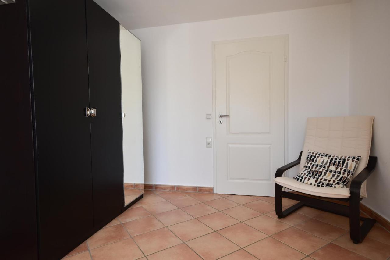 In The Second Line, Modern Beachfront Holiday Home In Costabella, Марбеля Екстериор снимка